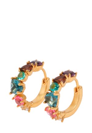 Pendientes de aro de oro con piedras preciosas de colores en rosa, azul, verde, marrón y púrpura, dispuestas en un patrón simétrico.