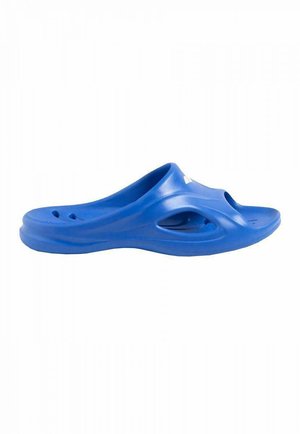 Sandal in plastica leggera di colore blu, con design a punta aperta, fori di ventilazione e suola testurizzata per una migliore aderenza.