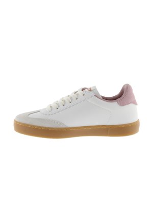 White sneakers with a textured matte leather upper, light pink suede heel tab, and a gum rubber sole. Features round laces and stitching details.