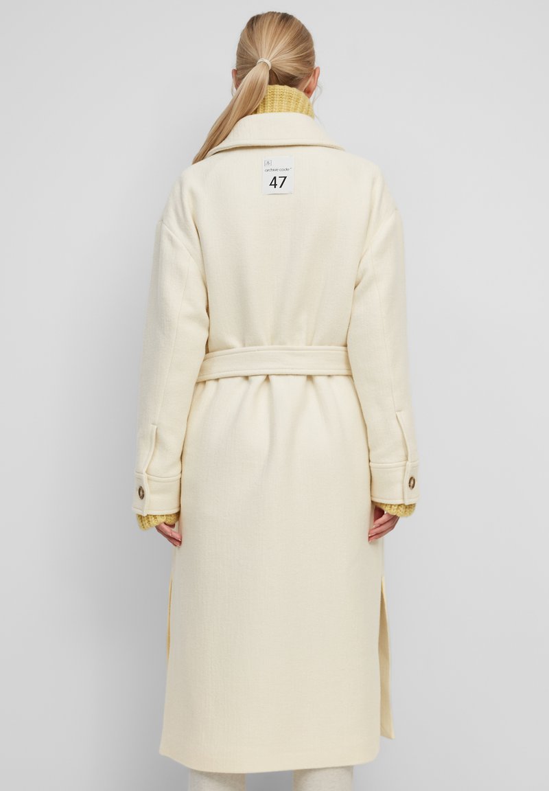 Auditorium Deck Fliese rabattcode mantel com Ruhe Mitarbeiter Maligne