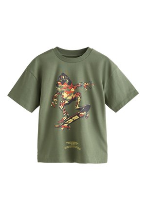 Next SHORT SLEEVE GRAPHIC STANDARD - Printtipaita - khaki camo frog
