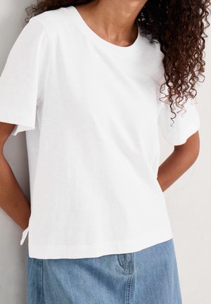 Basic T-shirt - white