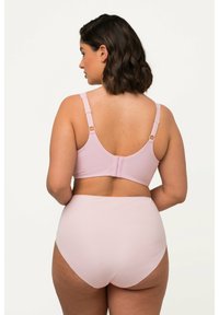 Ulla Popken SOUTIE BONNETS SPACER, BONNET C-D - Podprsenka pod tričko - pink