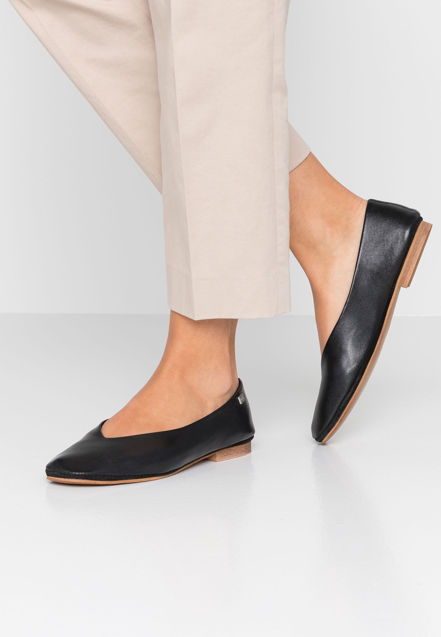 MUSSE \u0026 CLOUD Chaussures - Livraison Gratuite | Spartoo