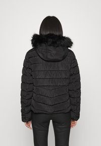 ONLY Petite Vinterjacka - black