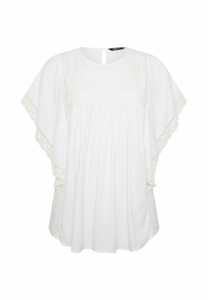 Biała luźna bluzka z szerokimi, falującymi rękawami, ozdobiona koronkowymi detalami i plisowanym przodem, z małym zapięciem na guziczek z tyłu.
