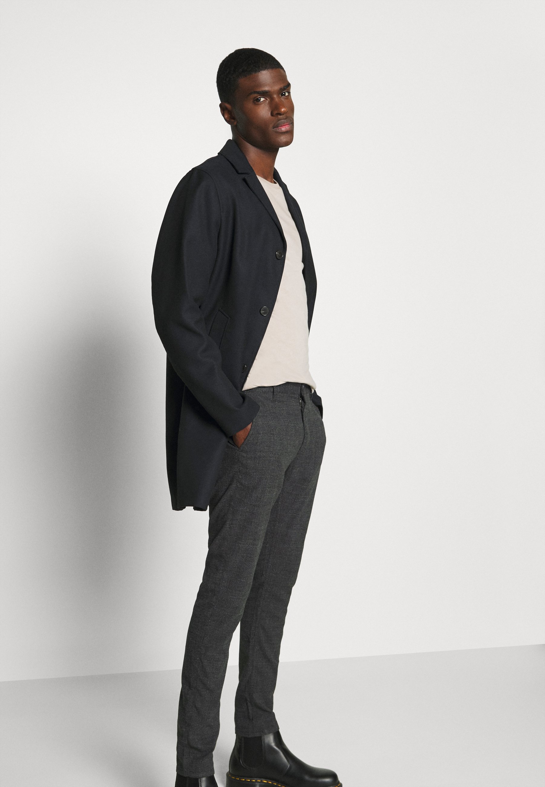 Cotton On OXFORD Bukse charcoal prince of wales Zalando.no Cotton On OXFORD Bukse charcoal prince of wales Zalando.no