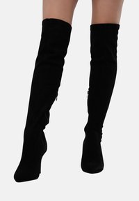 Salinyang Botas mosqueteras - schwarz