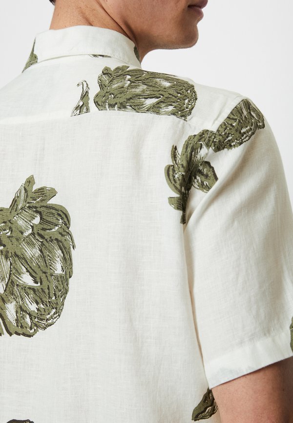 CAMP COLLAR SHORT SLEEVES STYLE - Shirt4