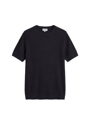 Zwart ribgebreid shirt met korte mouwen, ronde hals en aansluitende manchetten, plat uitgespreid tegen een witte achtergrond.