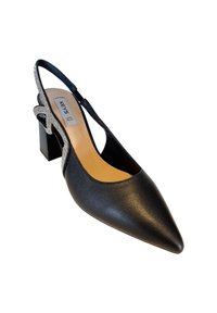 Scarpa slingback nera in pelle con punta appuntita, tacco a blocco e hardware decorativo in tonalità argento sulla cinghia. Texture liscia.