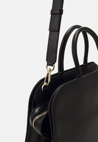 BOSS ARIELL  - Velika torba - black