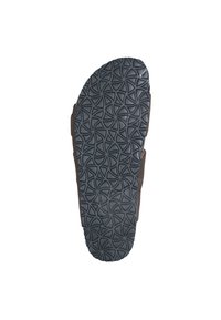 Brun sandal med en texturerad svart gummisula som har ett geometriskt mönster. Sidremmarna förbättrar grepp och komfort.