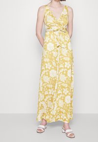 Anna Field Tall Maxi šaty - yellow