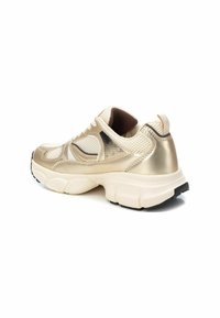 XTI Zapatillas - gold
