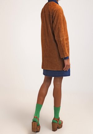 Chaqueta de cuero - brown