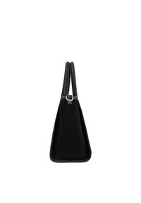 Czarna torebka o strukturalnym designie, wykonana z gładkiej skóry i miękkiego materiału, z dwiema zaokrąglonymi uchwytami i płaskim dnem.