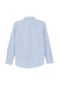 Blauw-wit gestreepte langwerpige blouse met een klassieke kraag, knoopmanchetten en een gebogen zoom, gemaakt van lichte stof.