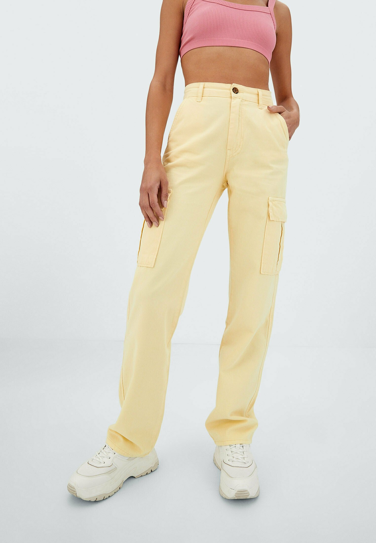 Stradivarius Pantaloni cargo - yellow/giallo - Zalando.it