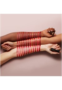 LANCÔME L'ABSOLU ROUGE CREAM - Leppestift - french-idol