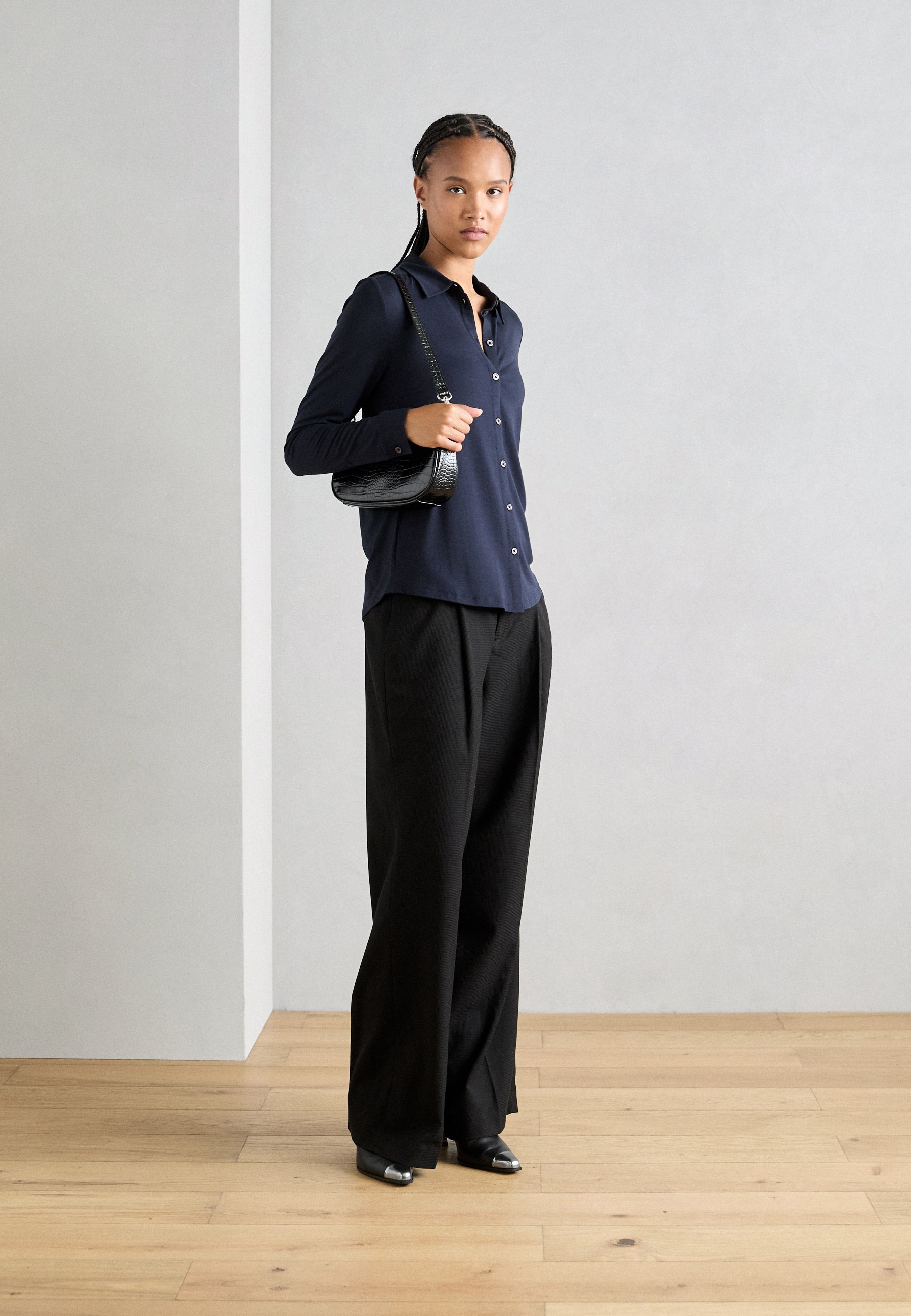 売れ筋商品|||マルコポーロ シャツ レディース トップス LONG SLEEVE COLLAR BUTTON PLACKET - Button-down blouse - manic midnight Marc O'Polo LONG SLEEVE COLLAR BUTTON PLACKET - Button-down