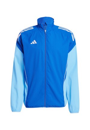 Giacca sportiva blu e azzurro chiaro con zip frontale completa, colletto alto e logo e strisce bianche Adidas sulle spalle e sul petto.