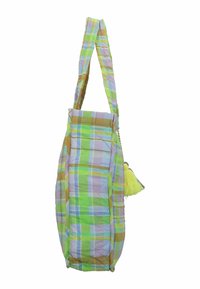 Borsa in tessuto trapuntato con motivo a quadri verde, blu e giallo, dotata di un pennacchio abbinato e di una singola tracolla.