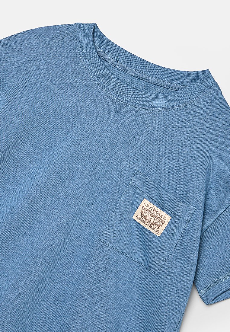 Levi’s® T-shirt basic blauw Levi’s® T-shirt basic blauw