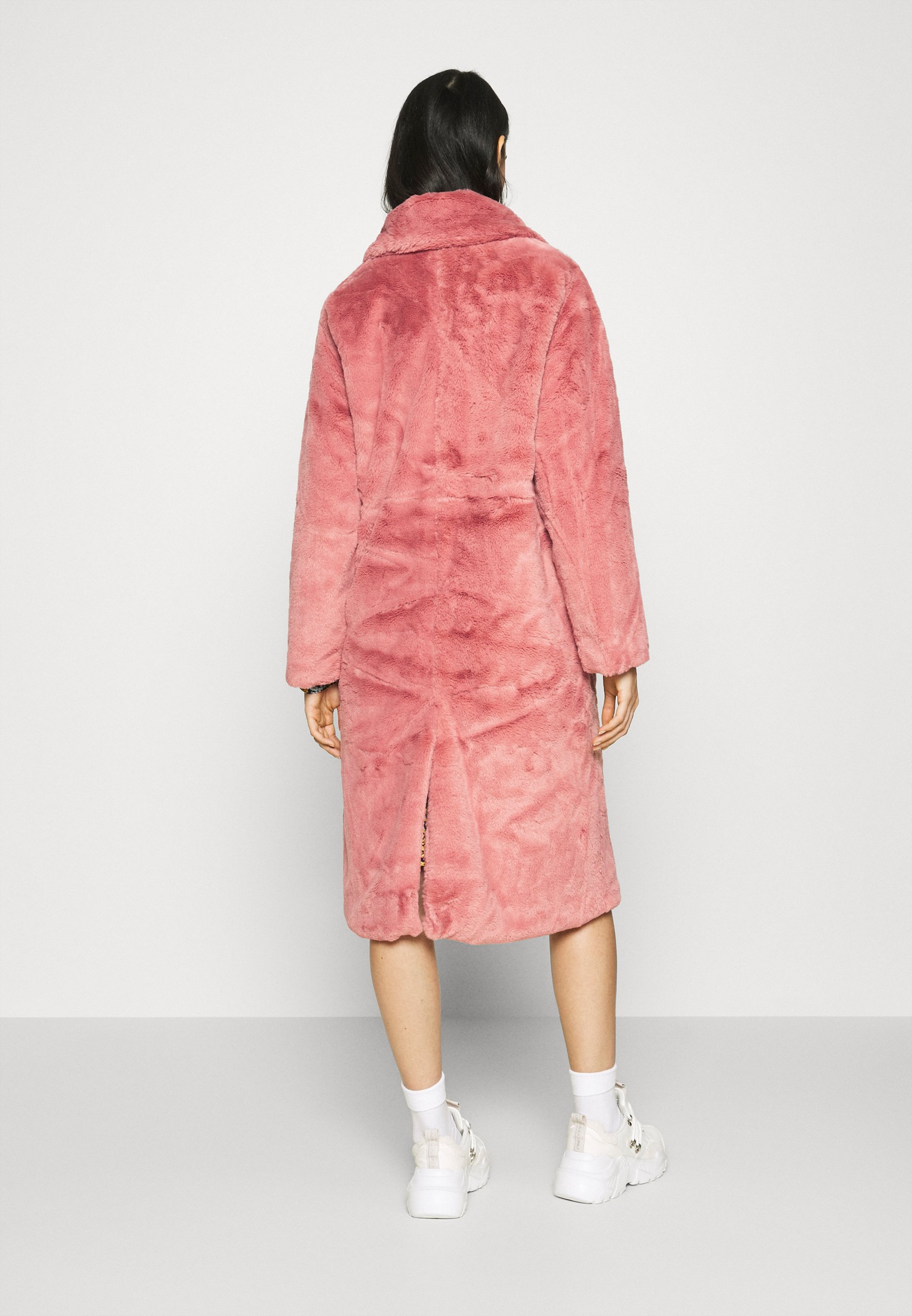 zalando faux fur coat