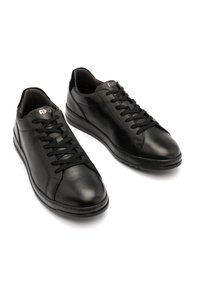 RYŁKO - Sneakersy niskie