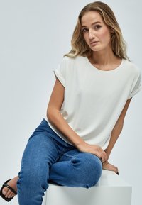 Desires DEGISELLE TEE - Základné tričko - gardenia