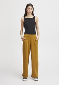 ICHI KATE SUS WIDE  - Pantalones deportivos - cathay spice