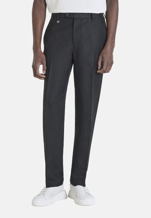 EVAN RELAXED FIT - Chinos - black