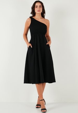 REGULAR FIT - Cocktailjurk - black