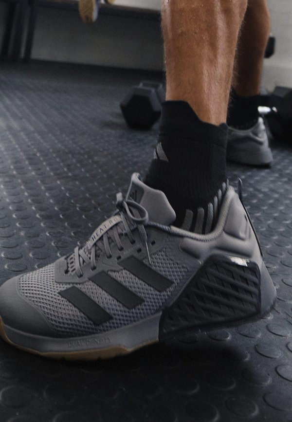 DROPSET 3 UNISEX - Trainingsschuh