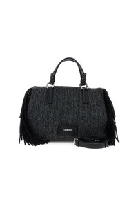 Borsa intrecciata grigia con dettagli in pelle nera, caratterizzata da frange su ciascun lato. Include manici superiori doppi e una tracolla rimovibile.