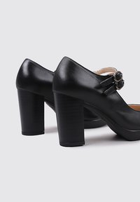Sandra Fontán ROBLEDO - Zapatos de plataforma - black