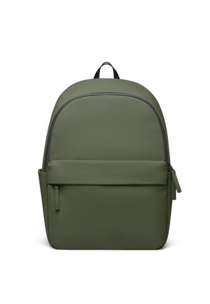 Olivengrønn ryggsekk med et stort hovedrom, frontlomme med glidelås, sidelommer og svart bærehåndtak på toppen.
