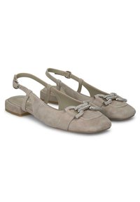 Ballerine slingback in suede grigio chiaro con punta affusolata, caratterizzate da un accento in catena metallica sul fronte e un tacco basso a blocco.