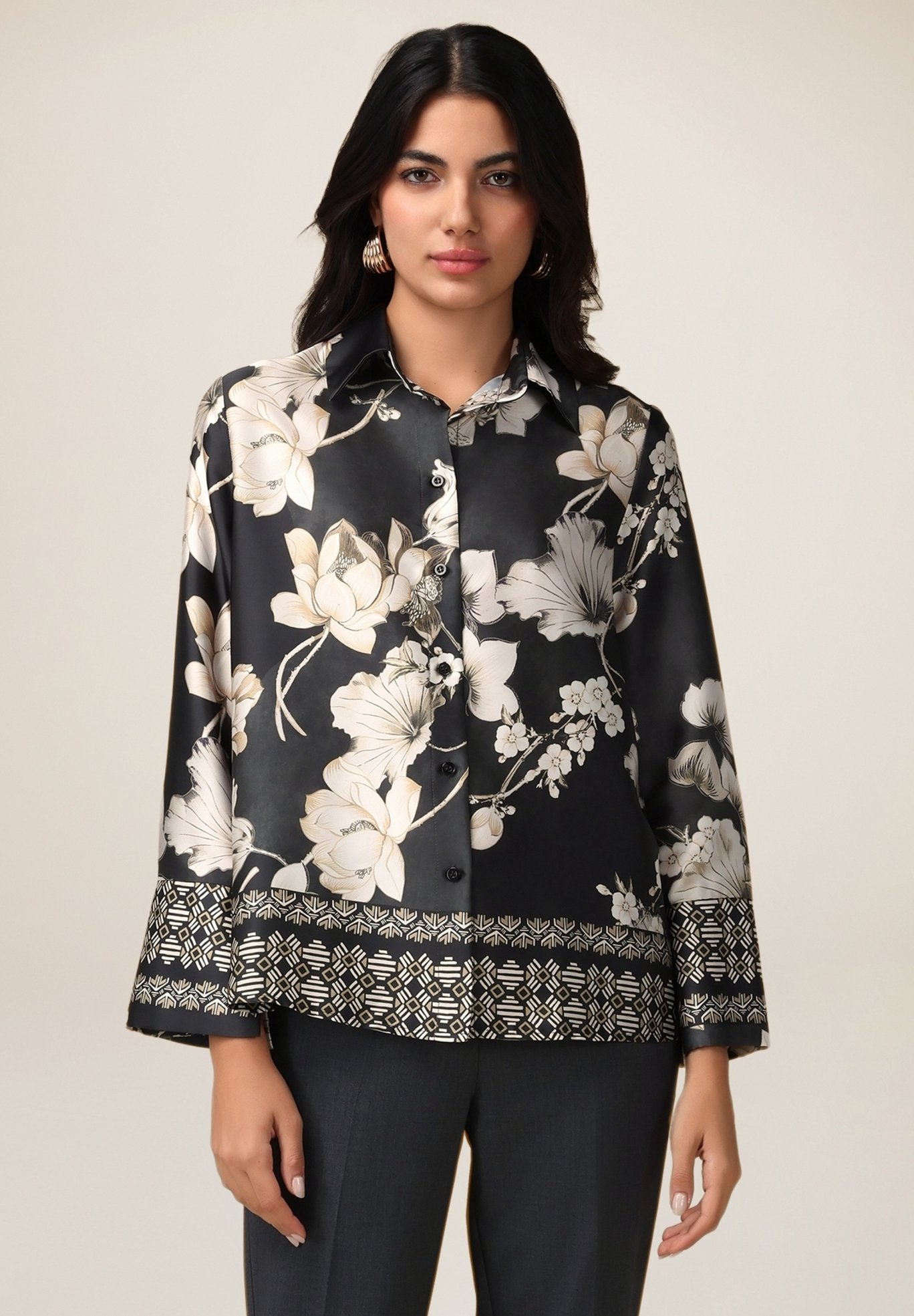 Abbigliamento Camicie Floreali Donna Conbipel Camicia Stampa Fiori