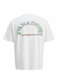 Hvid bomulds T-shirt med et trykt design på ryggen med "PARADISE" i grøn og "UNKNOWN" i orange nedenunder. Korte ærmer.