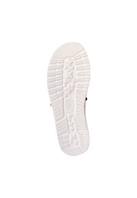 Suola di scarpa in gomma bianca con superficie testurizzata, caratterizzata da scanalature orizzontali e verticali e motivi a forma di fiore per migliorare la presa.