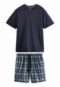 Unselected, navy blue check