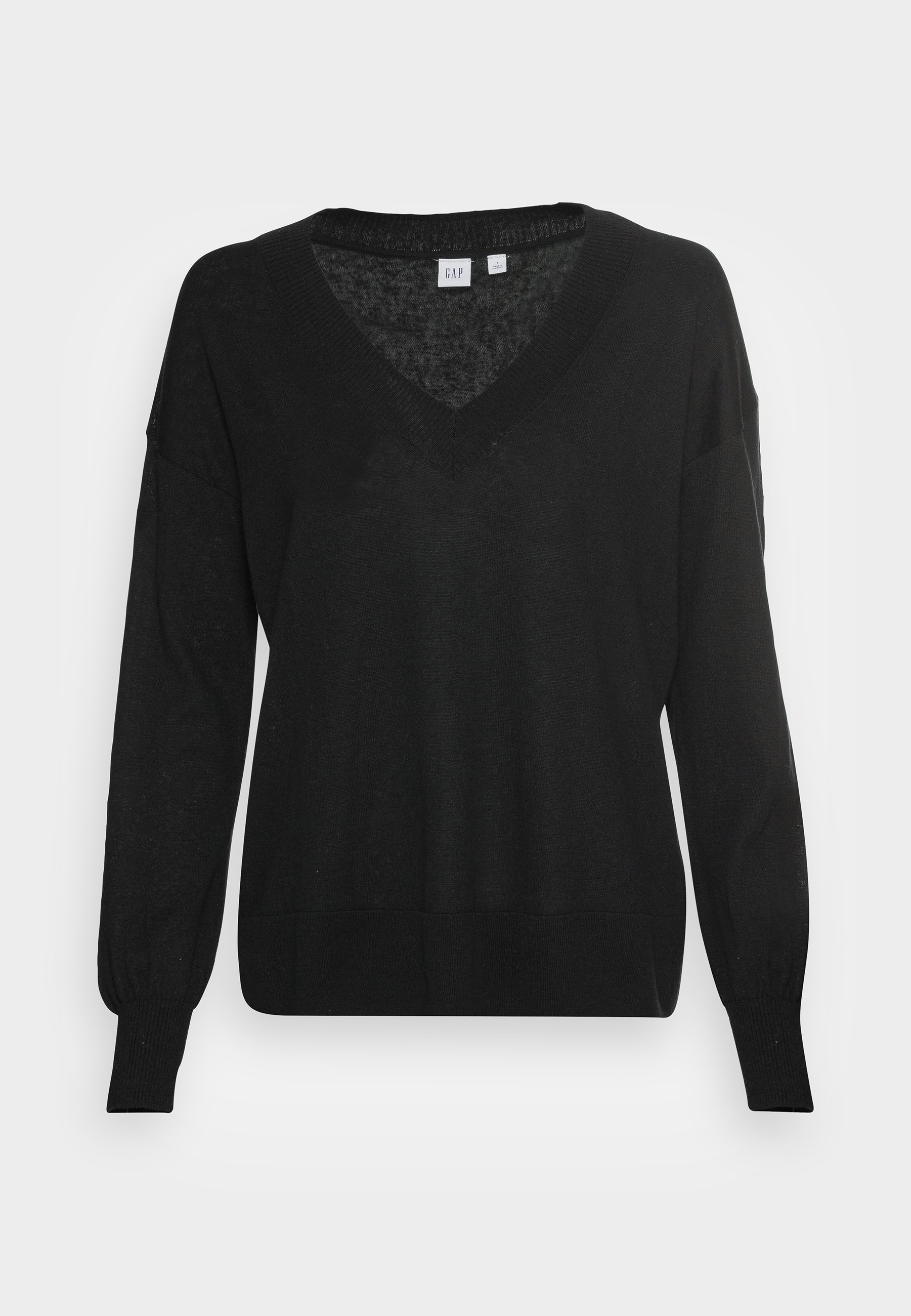 gap black jumper