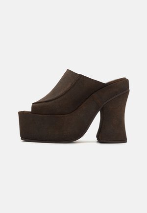 ECKHAUS LATTA OPEN TOE PLATFORM - Heeled mules - brown