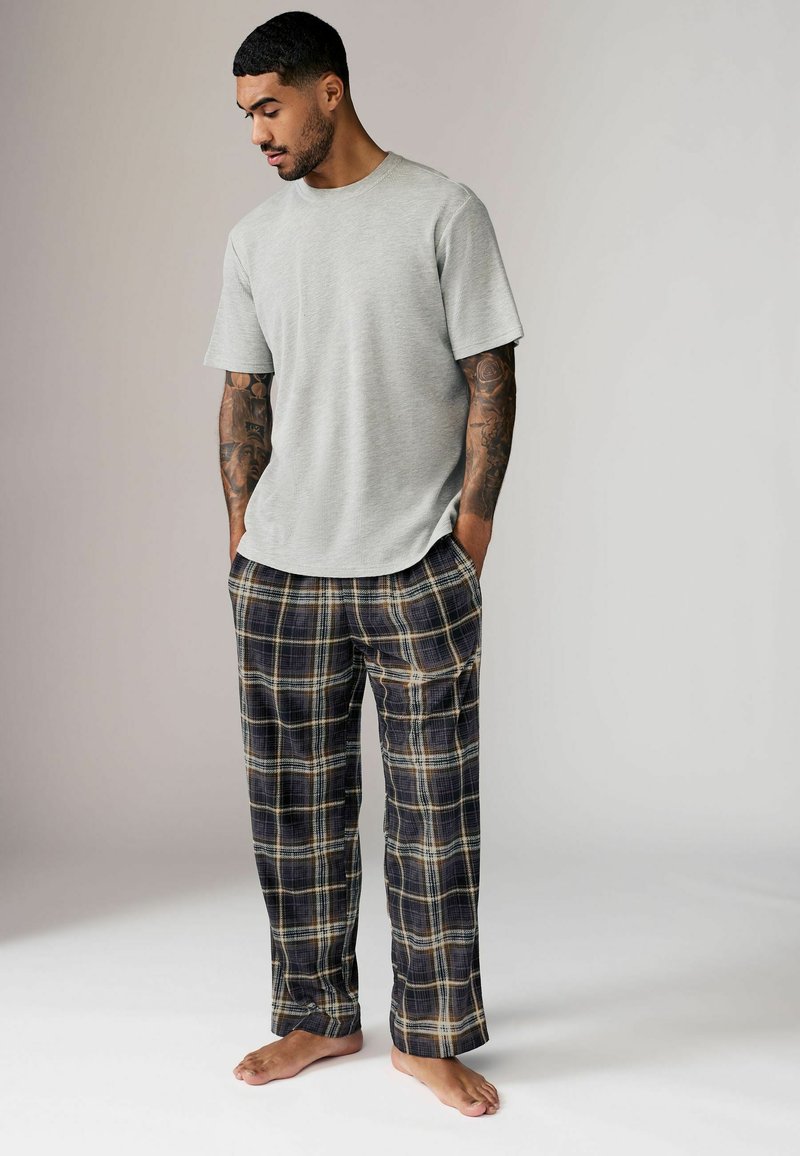 Next SHORT SLEEVE SET - REGULAR FIT - Nattplagg set - brown grey check