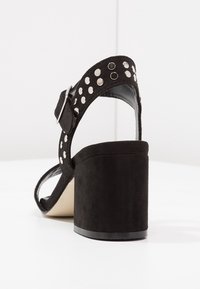 New Look Sandaalit nilkkaremmillä - black