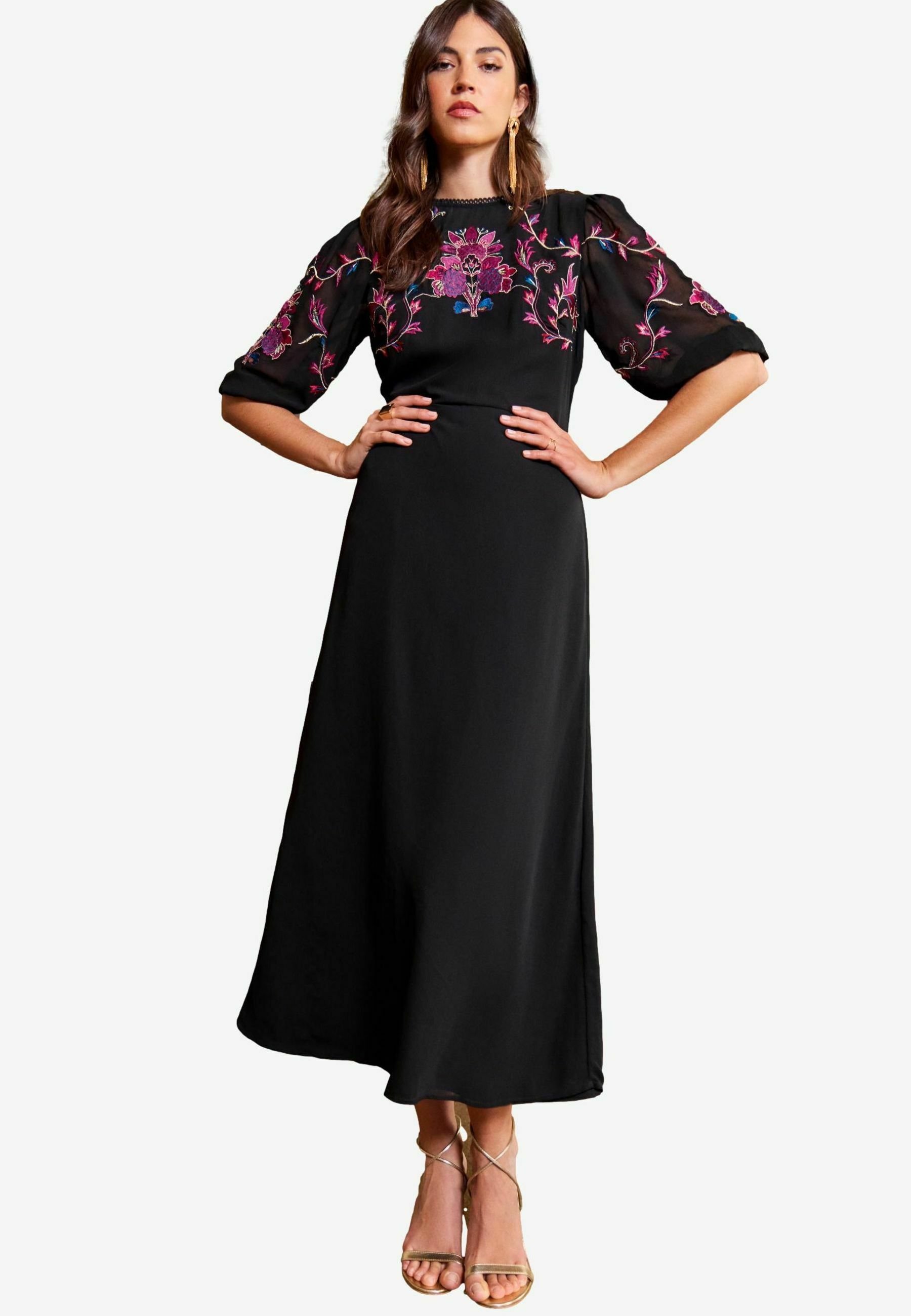 Love & Roses EMBROIDERED PUFF SLEEVE - Maxi dress - black embroidery/black  - Zalando