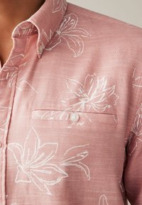 Next SHORT SLEEVE REGULAR FIT - Overhemd - pink