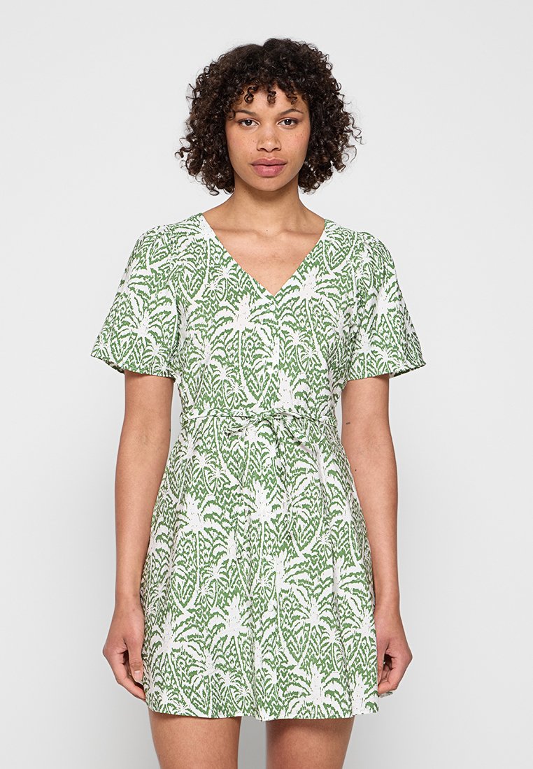 JDY Blousejurk crème